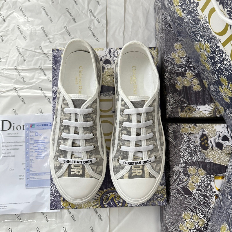 Giày Thể Thao D.i.o.r Walk Embroider Bản SC Đủ Phụ Kiện Kèm Hộp Bảo Vệ