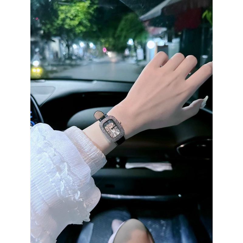 BUGI dây da trơn bóng viền đá