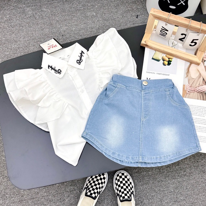 Áo sơmi thêu cổ chữ kèm chân váy kaki jean
