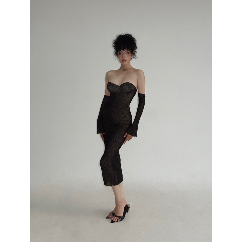 NASHI DRESS HEALING | ĐẦM REN DÀI