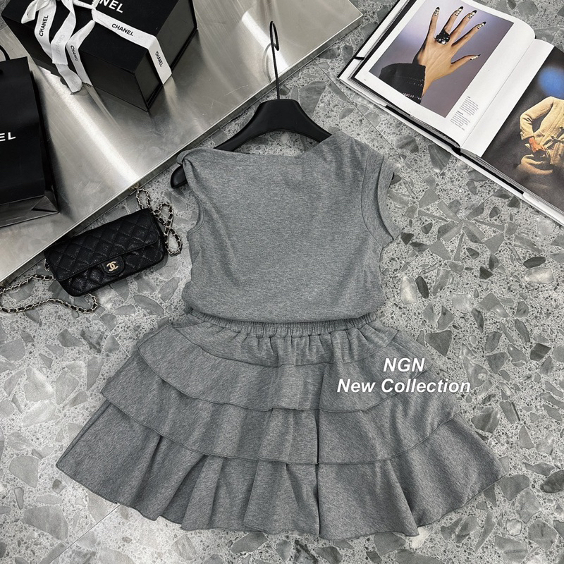 Set Áo Xoắn Vai Kèm Chân Váy Tầng NGN