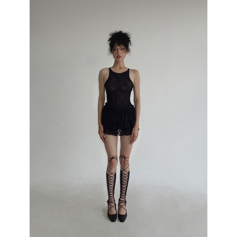 KIO MINISKIRT HEALING | VÁY QUẦN NGẮN TẦNG REN