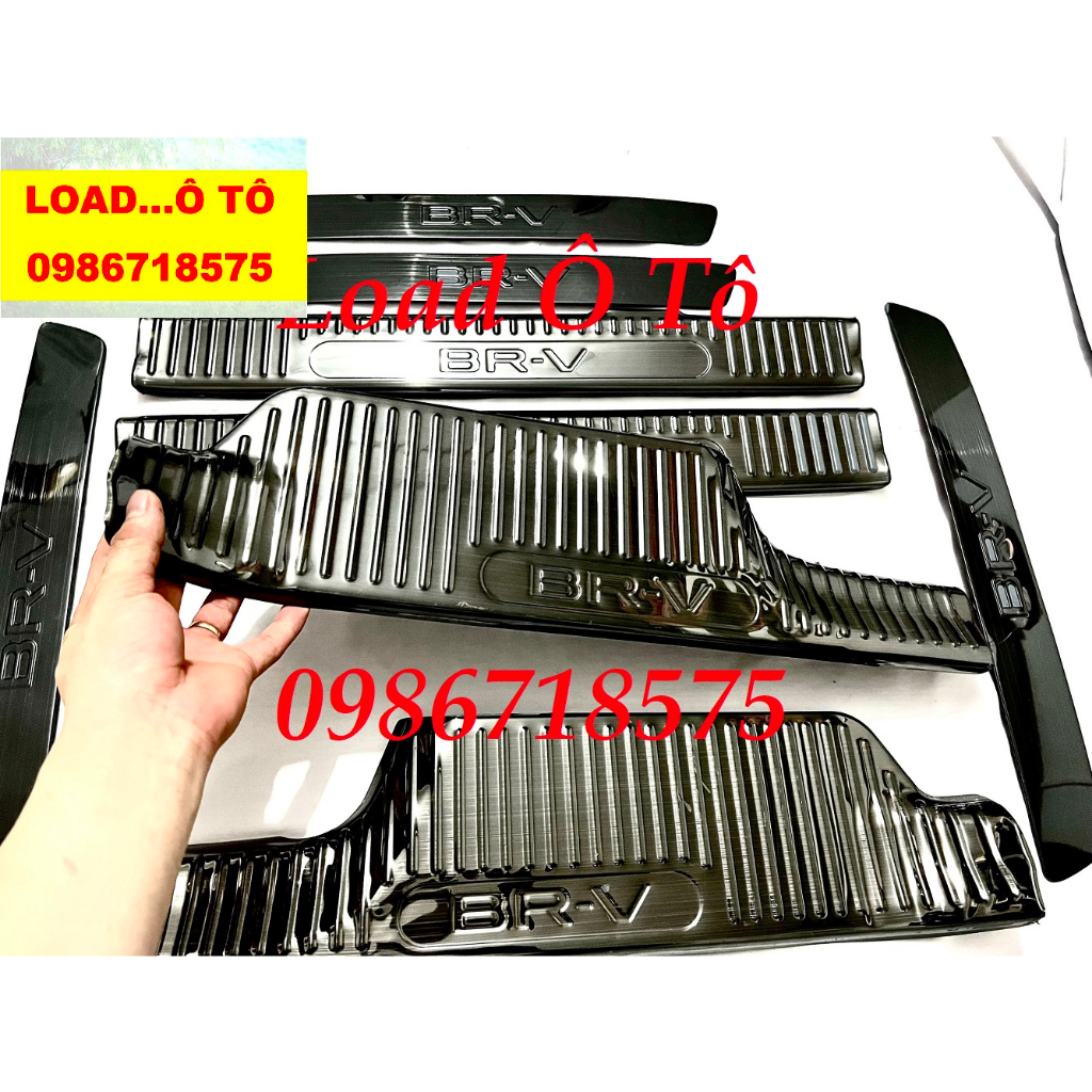 Ốp Bậc Cửa, Nẹp Bước Chân Xe Honda BRV 2023-24 Mẫu Vân Titan Cao Cấp, Bộ Sẵn Keo Dán 3M