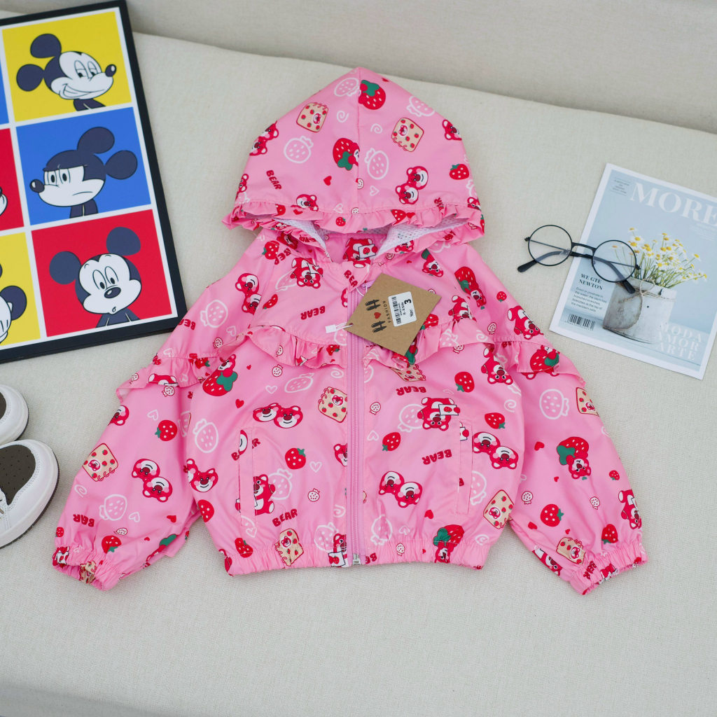 Áo khoác gió gấu dâu lotso hottrend 2 lớp xih yêu cho bé gái 8-18kg