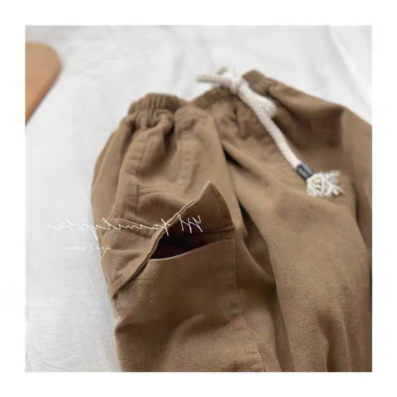Quần dài bé trai, quần kaki túi hộp 2 bên sườn chất vải mềm mại cho bé 10-30kg