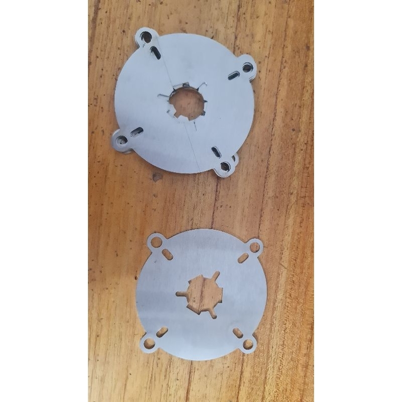 Tấm pad inox 304 1.2mm gắn motor BLDC vào khung quạt 220V