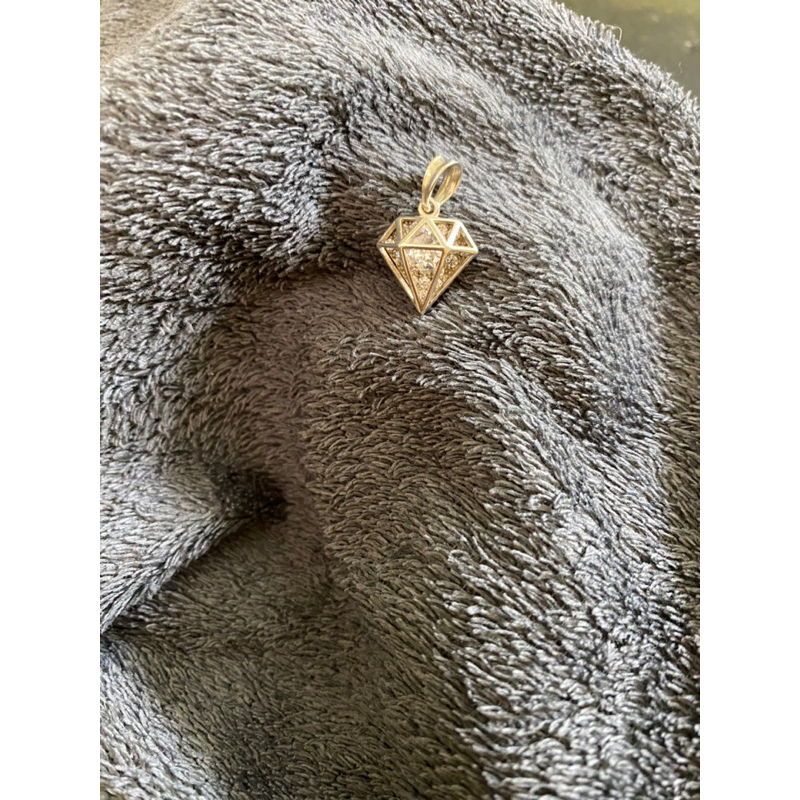 Mặt dây chuyền bạc ta đính đá kim cương lấp lánh