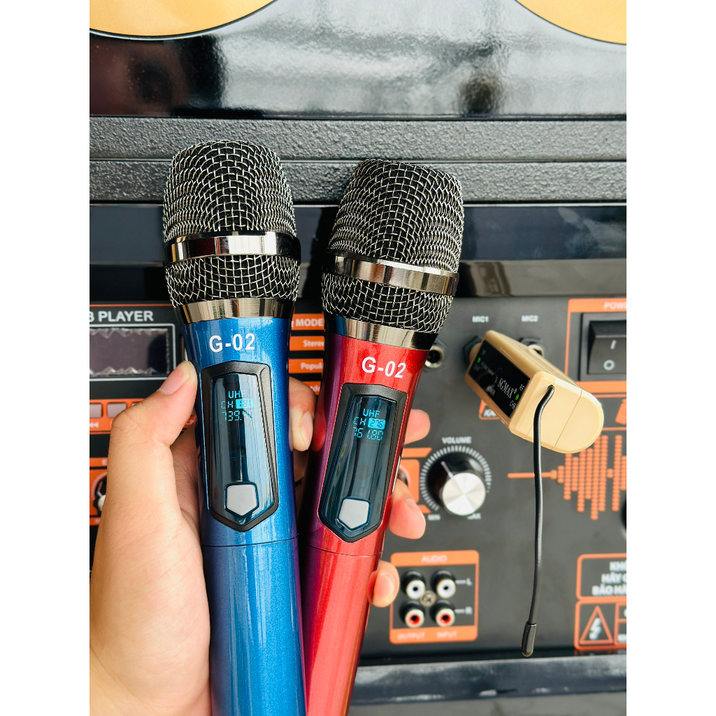 Micro Không Dây SGMAX G02 , Mẫu 2 Mic Mới, Chuyên Dùng Cho karaoke Hát Nhẹ. Âm thanh cực hay, giá cực rẻ