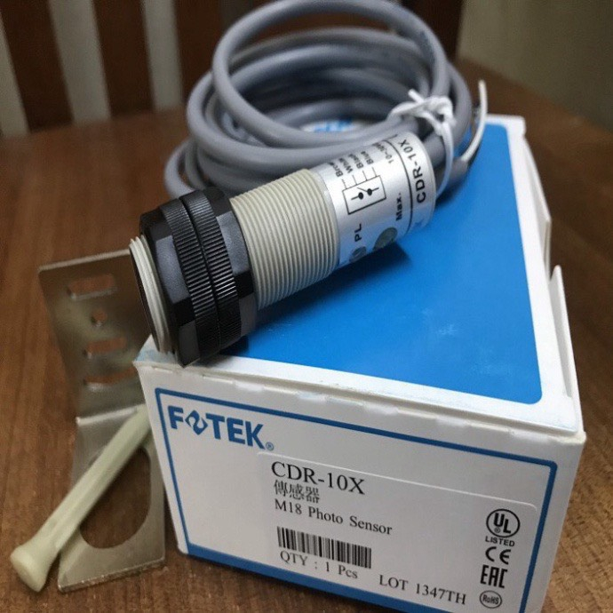 Cảm biến quang phi 18 Fotek CDR-10X