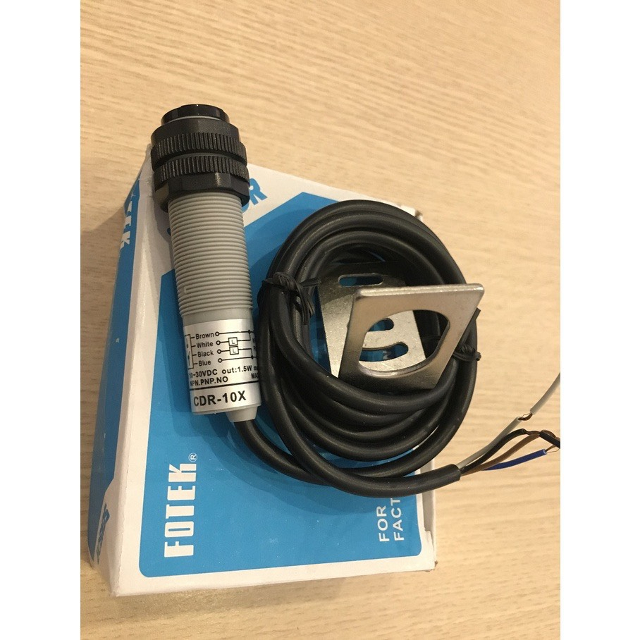 Cảm biến quang phi 18 Fotek CDR-10X