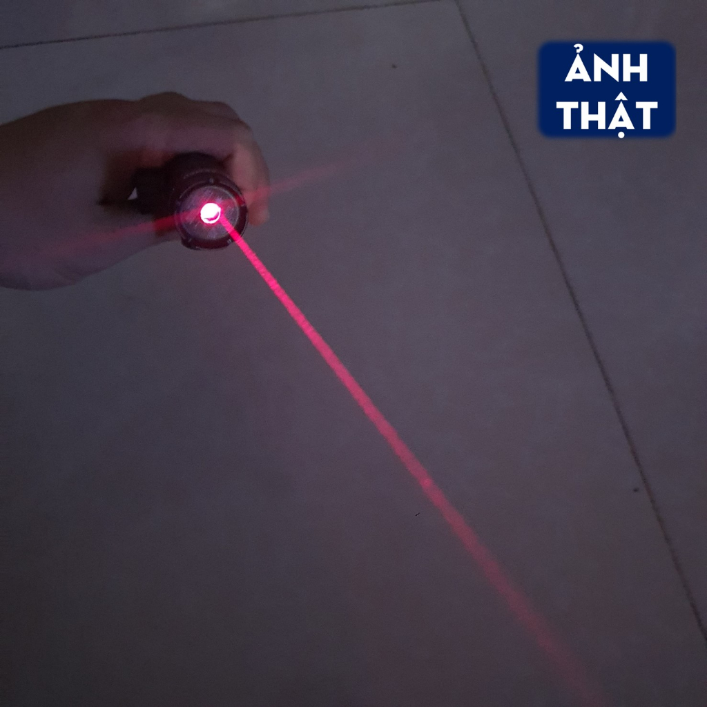 Đèn Laze Tia Đỏ Kim Loại Pin Sạc 3 Chân Thế Hệ Mới - Đồ Chơi Tương Lai