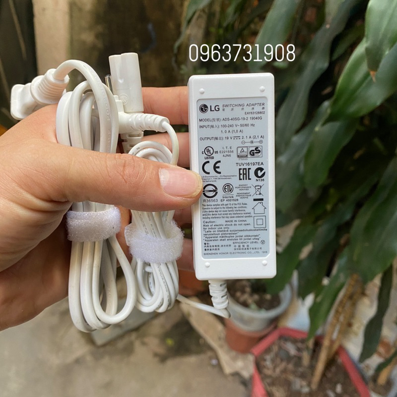 Sạc laptop LG Gram 19V 2.1A chính hãng