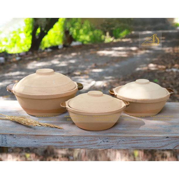 Nồi đất nung, tráng men lòng, size 20cm, có quai, có nắp đậy, kho thịt, cá, nấu canh
