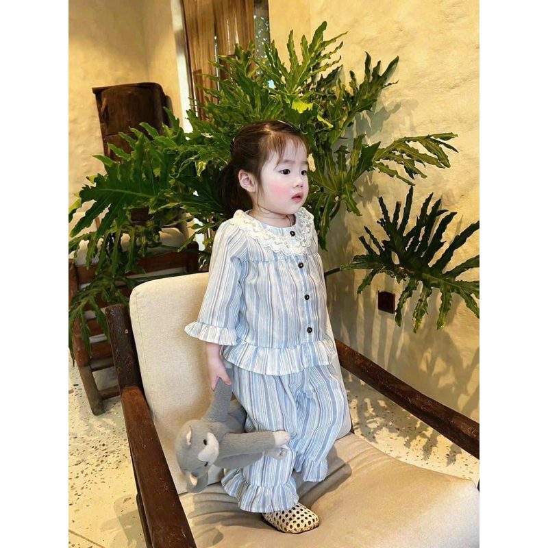 Bộ bé gái,Sét đũi kẻ sọc viền bèo cho bé 10 đến 30kg