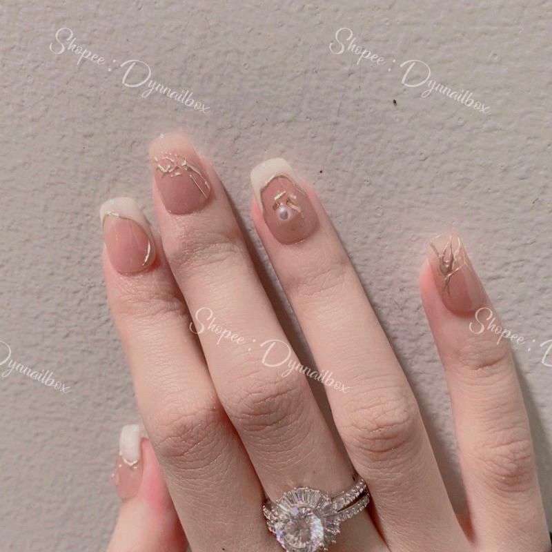 Nailbox móng giả mẫu 4