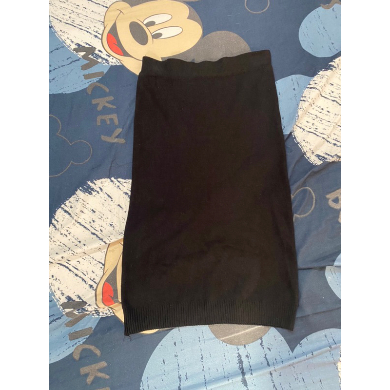 Pass combo 2 chân váy len size s