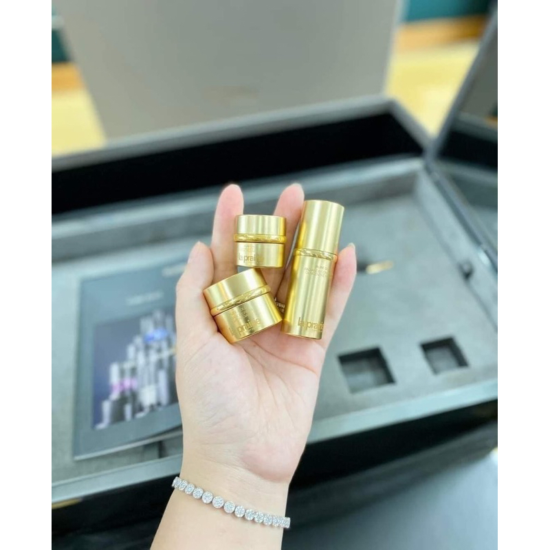 𝐋𝐀 𝐏𝐑𝐀𝐈𝐑𝐈𝐄 𝐏𝐔𝐑𝐄 𝐆𝐎𝐋𝐃 𝐑𝐀𝐃𝐈𝐀𝐍𝐂𝐄 𝐂𝐑𝐄𝐀𝐌 50ml Kem Dưỡng Trẻ Hoá Da