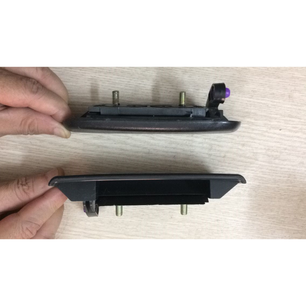 Tay mở cửa ngoài xe tải SYM T880 và SYM V5