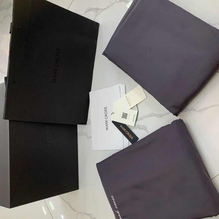 Bộ chăn ga lụa markcross bảng màu độc đáo full box hàng 4 món cao cấp kèm hộp túi đầy đủ
