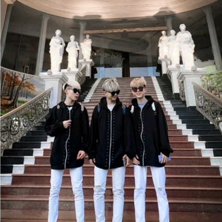 Áo Khoác Đinh Đính Đá Cao Cấp From Dáng Boy Phố- Áo KHoác Nam Nữ From Unnisex Hottrend 2023