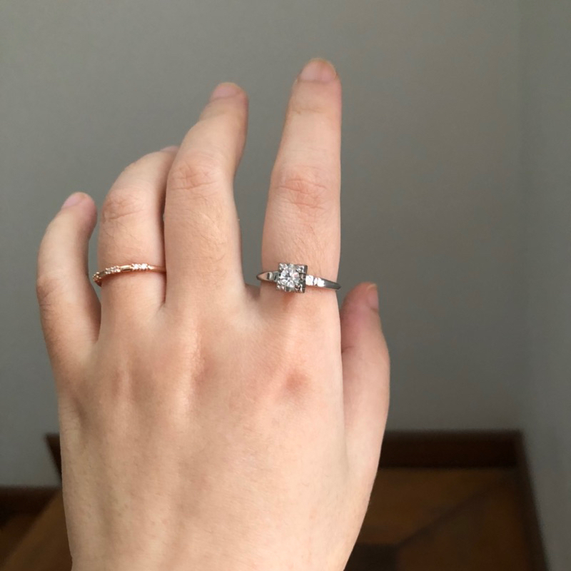 Nhẫn đính đá - hàng si Nhật