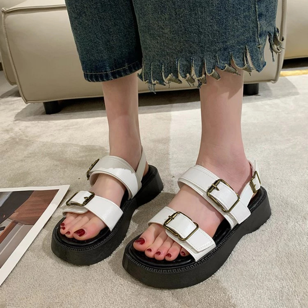 Giày Sandal Nữ Hở Ngón Mũi Tròn Đế dày Thoải Mái Quai Cài Phong Cách Hợp Thời Trang