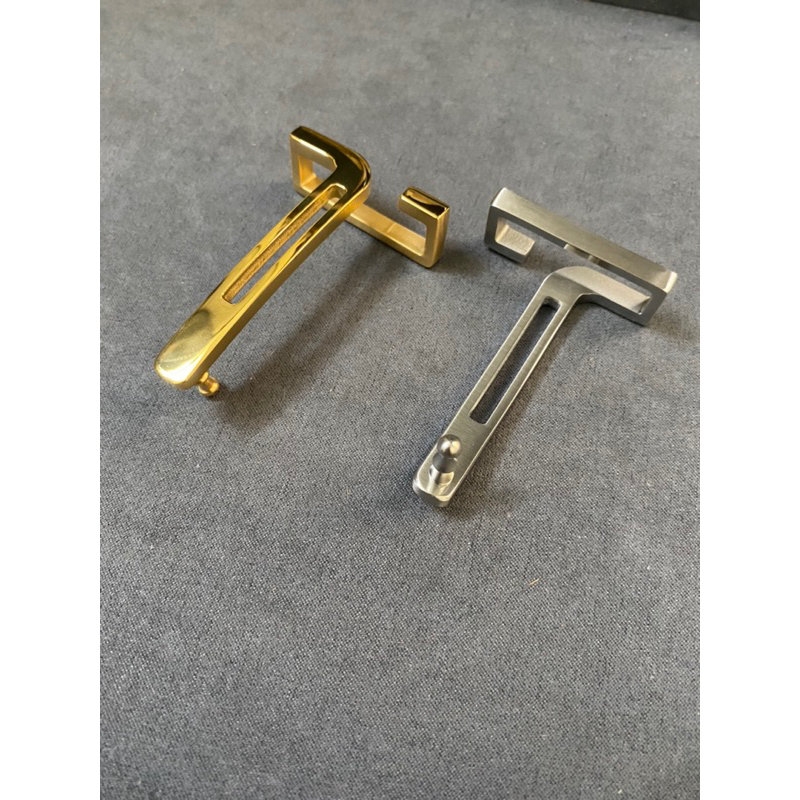 BI11 Mặt thắt lưng bấm lỗ cao cấp