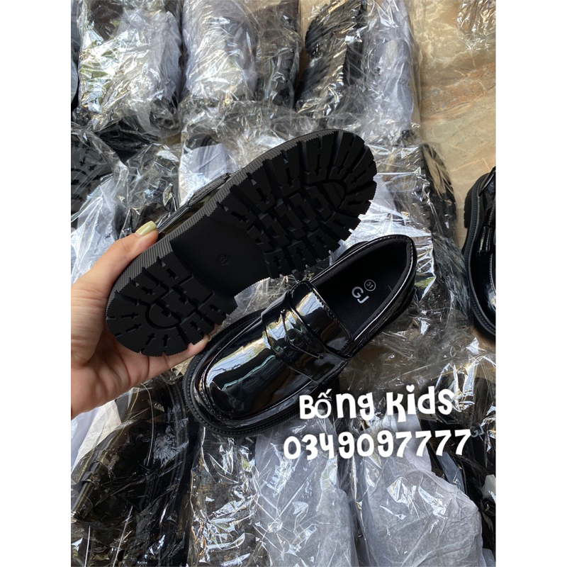 Giày Moca Bé Gái Da Bóng Đen GÊ