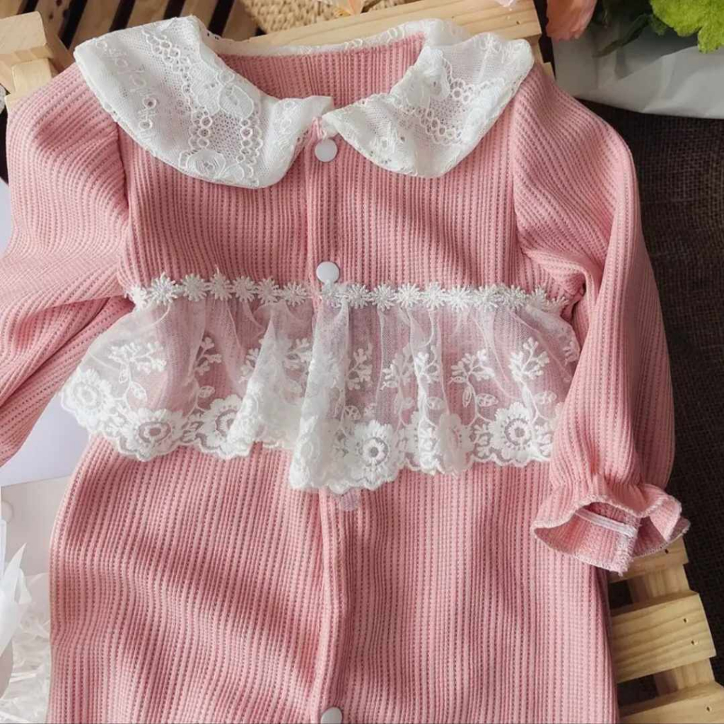 Body tăm gạo dài thân màu hồng cam kèm mũ 3-11 kg,body thu đầy tháng cho bé gái chất tăm gạo mềm