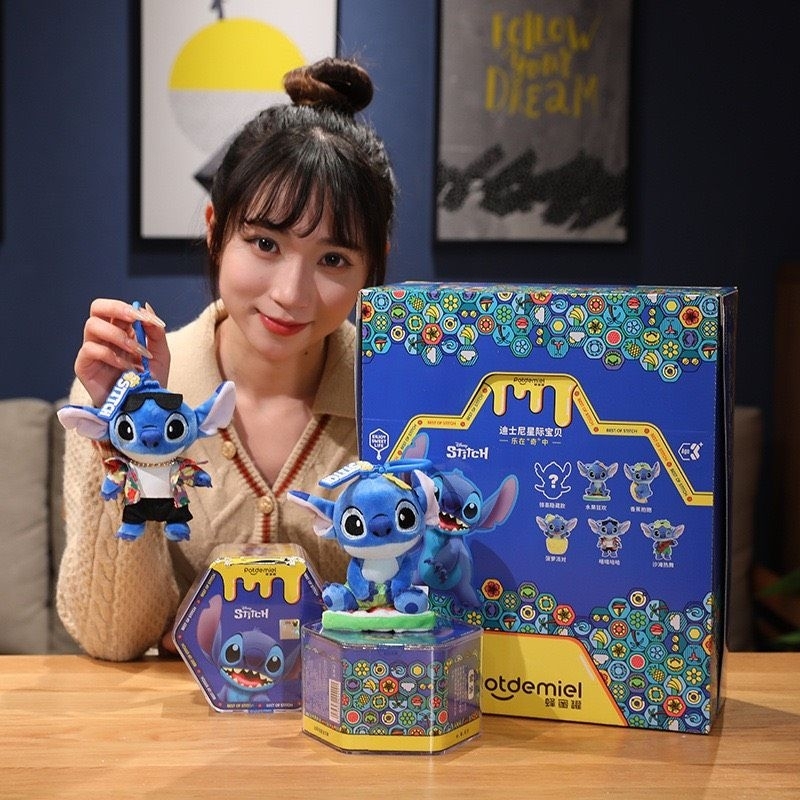 Hộp mù bí ẩn phiên bản Stitch dễ thương hot trend chính hãng Disney