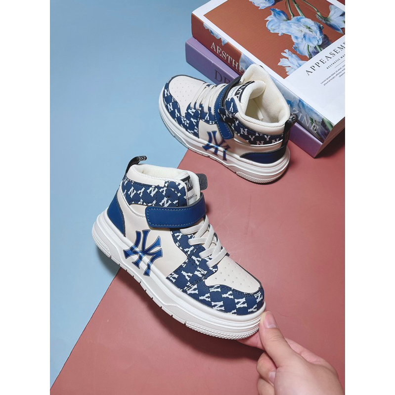Thể thao cao cổ 2 màu  sz 32-37