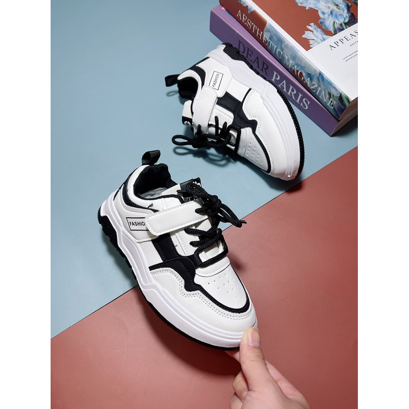 Thể thao dán sz 32-37