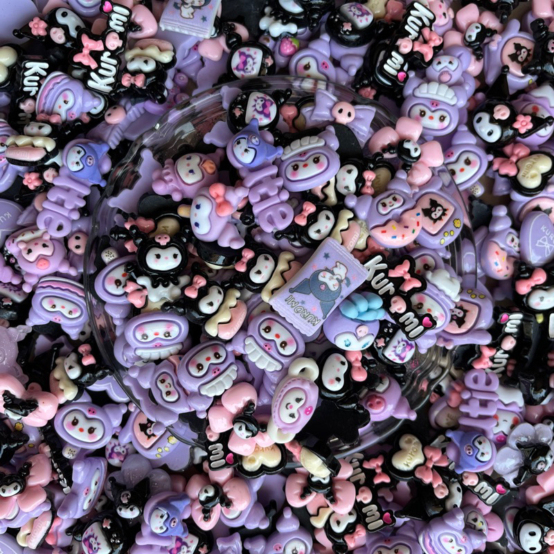 Set 10 Sticker ngẫu nhiên, phụ kiện trang trí dép cross