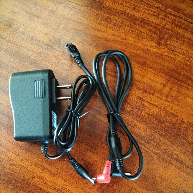 Com bo xạc và dây dẫn áo điều hòa xạc 1,5a và xạc 2a