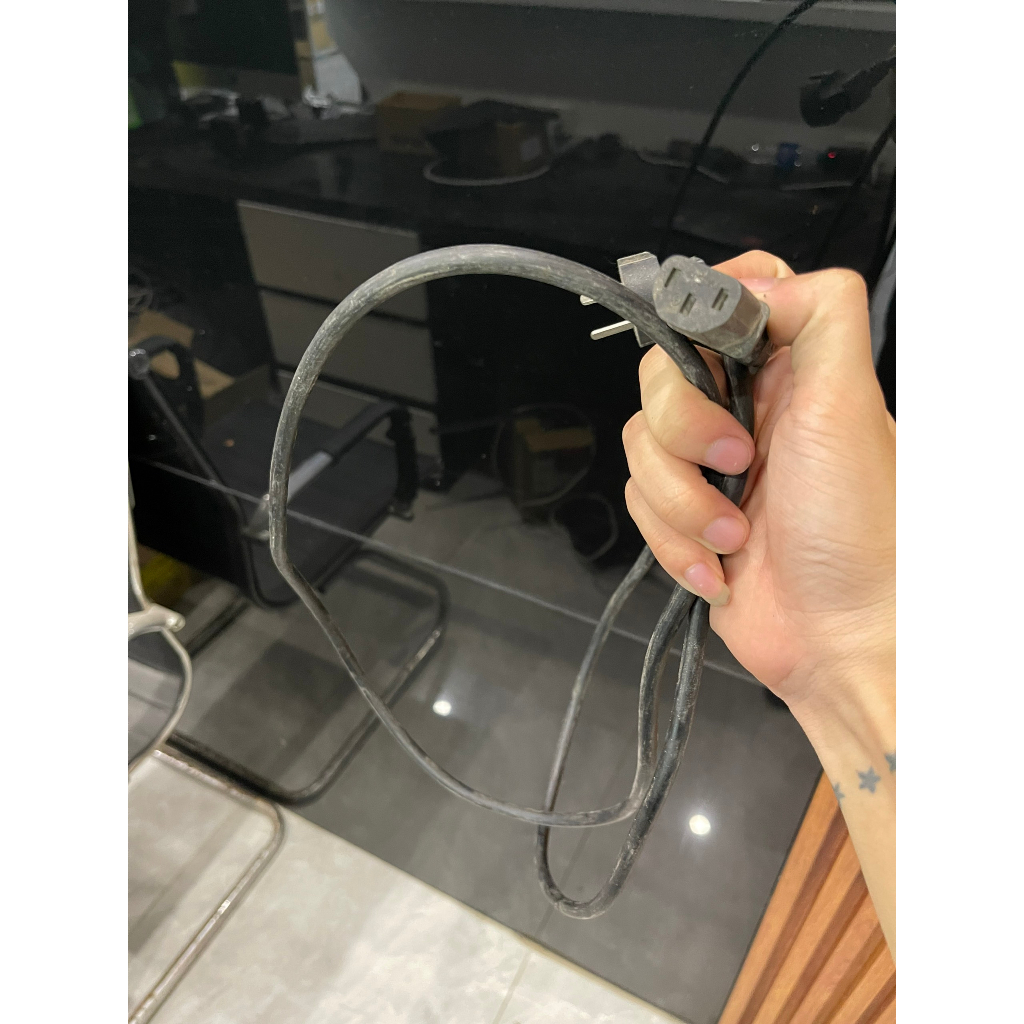 Dây nguồn 10A-250v chạy máy cắm cây máy tính đã qua sử dụng giá rẻ chạy siêu tốt loại 1500w