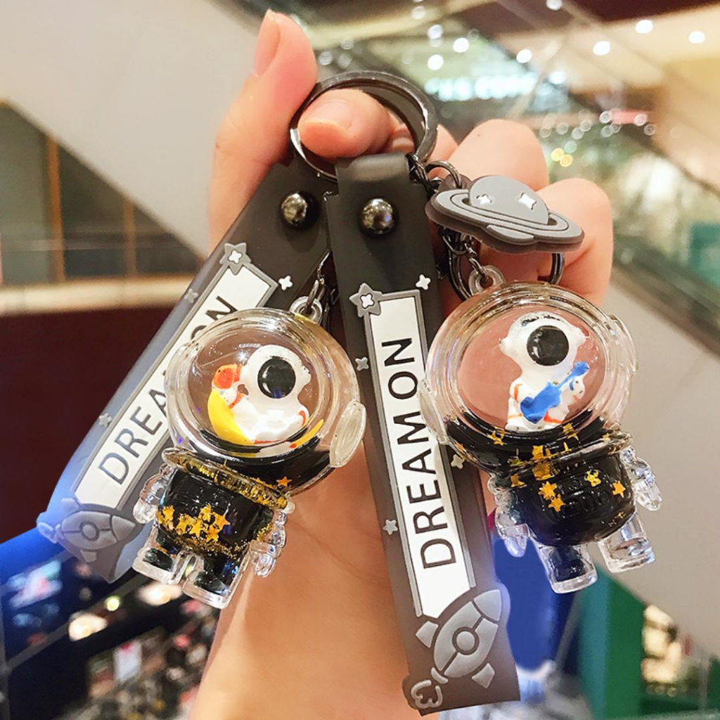 Móc Khóa Bearbrick Gấu Phi Hành Gia, Đồ chơi móc khoá phụ kiện túi xách - Muối blocks