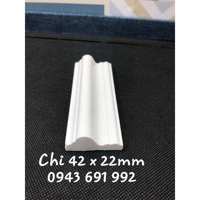 Set phào chỉ nhựa composite trắng cắt sẵn kích thước 3 khung cho tường dài 2,4m đến 3m