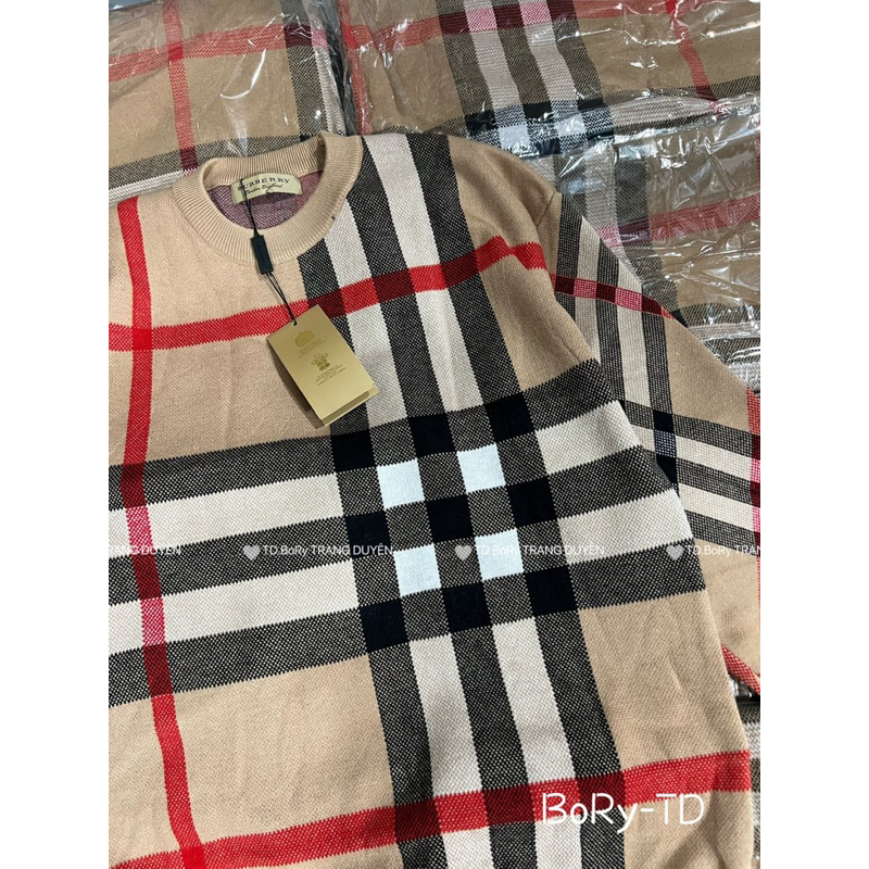 Áo len cổ tròn BBR kẻ caro hàng qc
