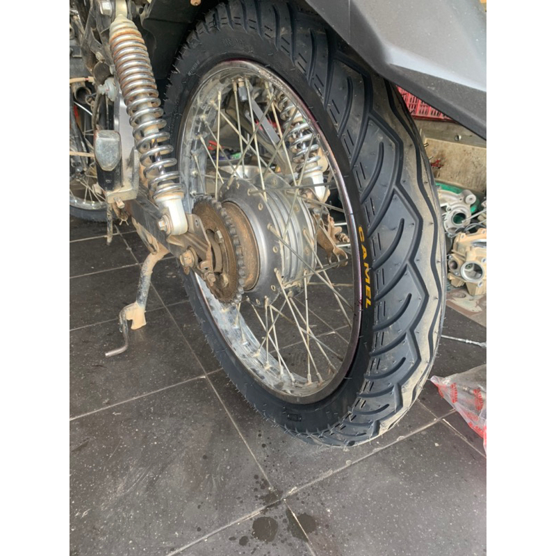 Vỏ Lốp trước 70/90-17 và sau 80/90-17 xe số Sirius,Taurus,Jufiter gai theo xe như Maxxis.
