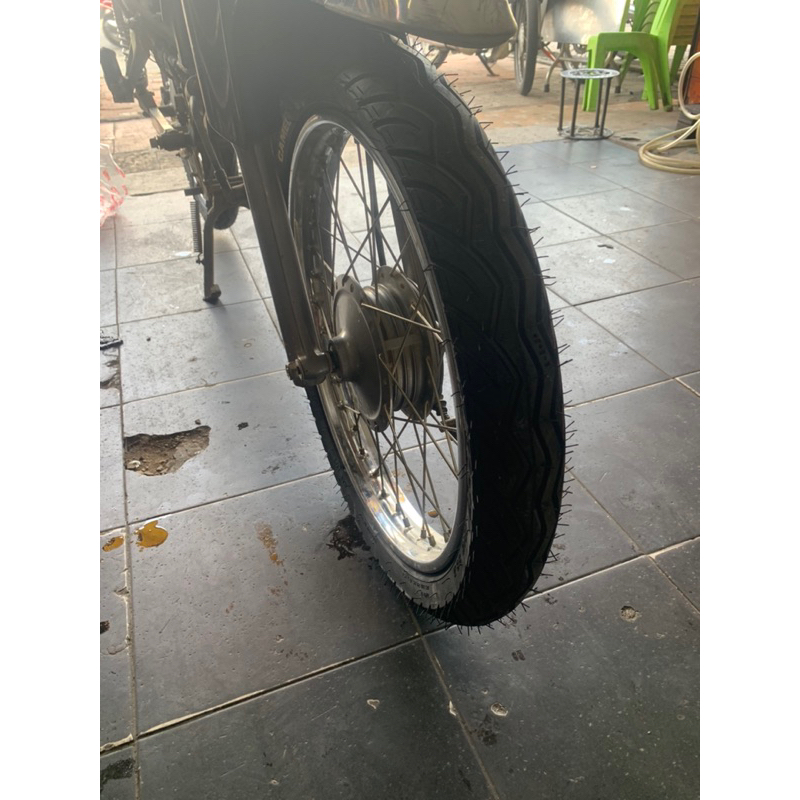 Vỏ Lốp trước 70/90-17 và sau 80/90-17 xe số Sirius,Taurus,Jufiter gai theo xe như Maxxis.
