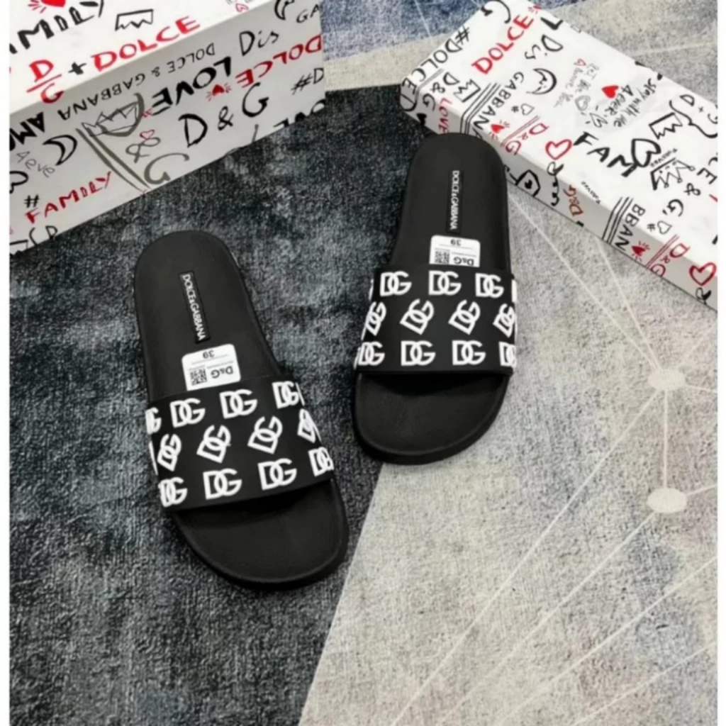 Dép nam quai ngang Dolce DG chữ nổi siêu đẹp, siêu hot đã có mặt tại baongocj.store