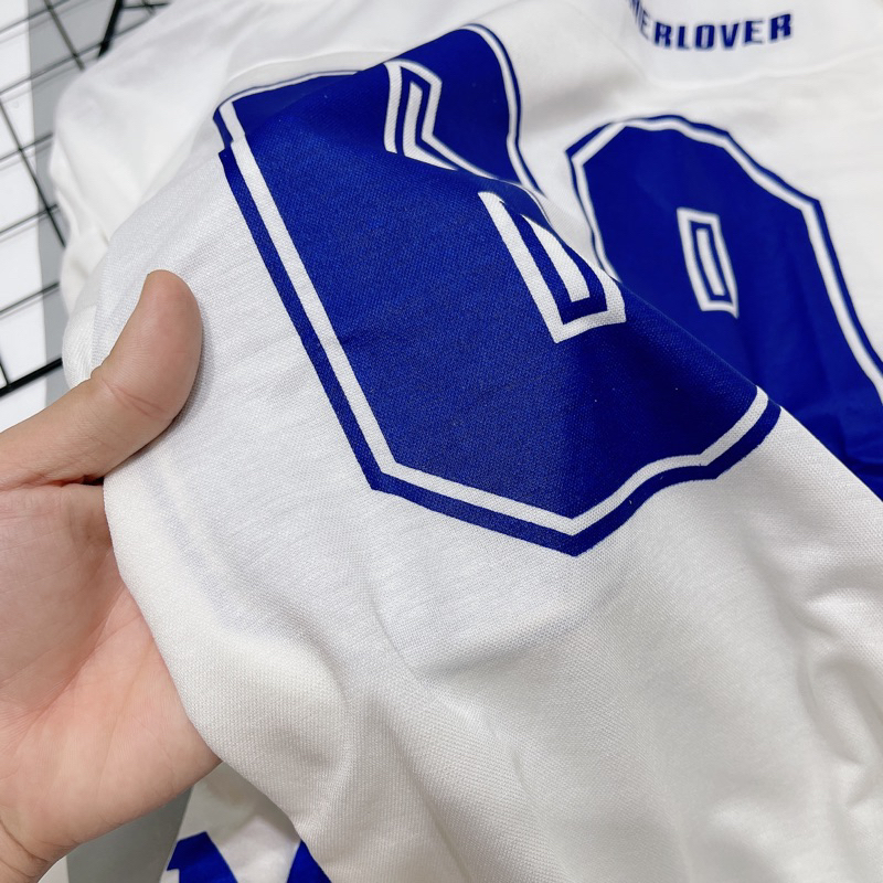 Áo thun giấy in chữ số 2 mặt dài tay 69