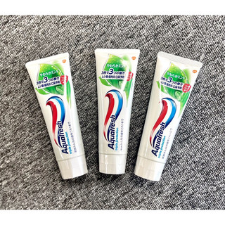 Kem đánh răng Aquafresh