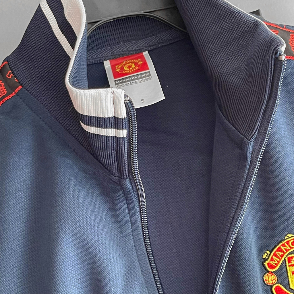 Áo khoác nỉ MU Hàng Xuất Chính Hãng