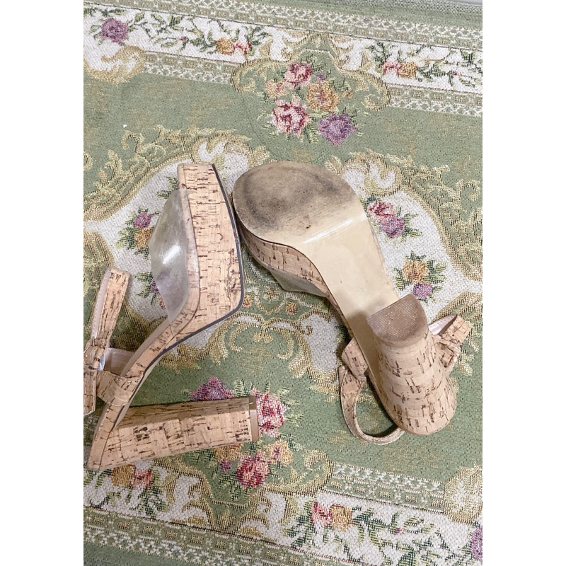 Sandal cao gót đế vuông