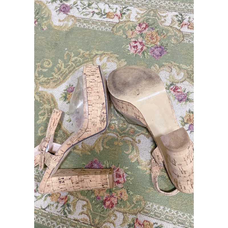 Sandal cao gót đế vuông