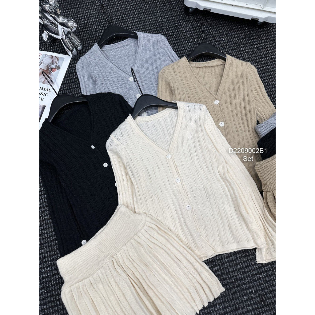 Sét bộ len áo cổ tim gài nút tay dài kèm chân váy xòe ngắn hàng QC!