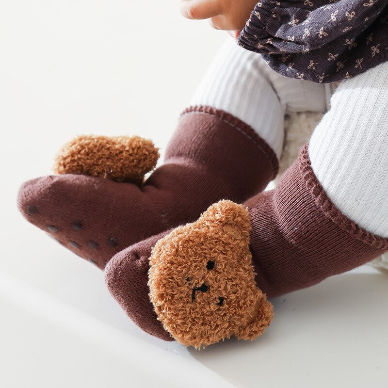 Tất Vớ Len Xù Đính Gấu Ấm Baby Style Hàn Quốc, Chống Trơn Trượt Đáng Yêu, Ấm Áp Cho Bé