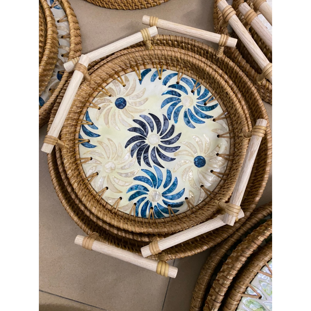 Khay mây khảm trai Nam Việt