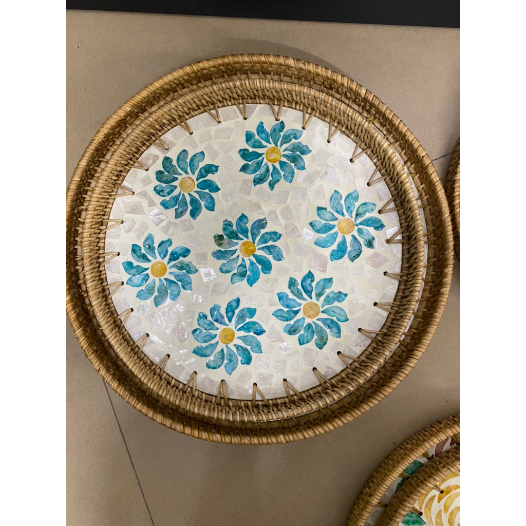 Khay mây khảm trai Nam Việt